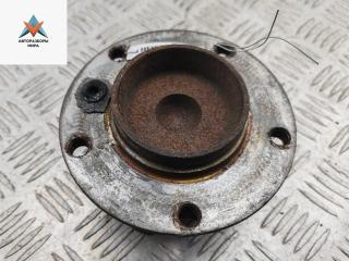 ступица передняя левая BMW 5 серия E39 [рестайлинг] 2000, 2.5 л., бензин, МКПП, чёрный, универсал