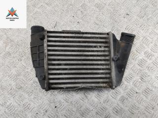 радиатор интеркулера Audi A4 B7 2005, 3.0 л., дизель, АКПП, серый, универсал, 8E0145806L
