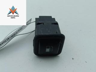 Кнопка открывания лючка топливного бака Volkswagen Passat B5 1999, 1.9 л., дизель, МКПП, синий, универсал, 3B0959833