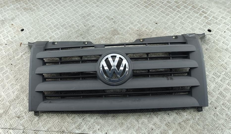 решетка радиатора Volkswagen Crafter 2007, белый, микроавтобус, 9068800085