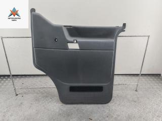 обшивка двери передняя правая Volkswagen Transporter T4 1994, 2.4 л., дизель, МКПП, белый, микроавтобус, 701867106