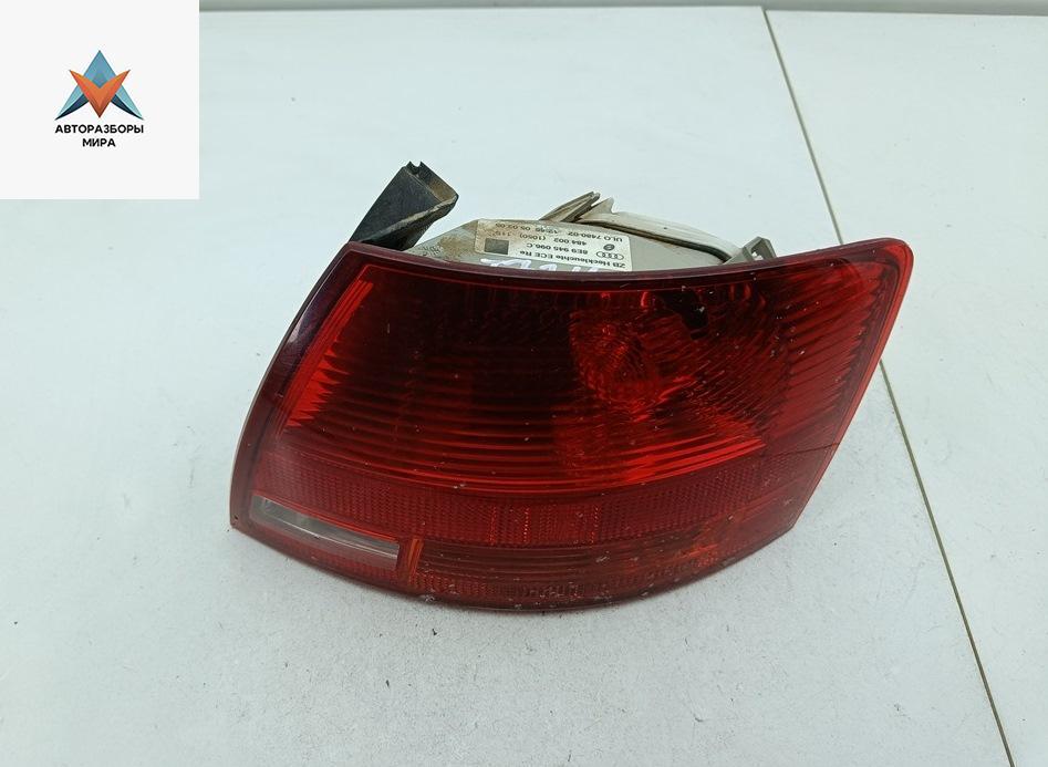 фонарь задний правый Audi A4 B7 2005, 2.5 л., дизель, АКПП, серый, универсал, 8E9945096 - фото №1