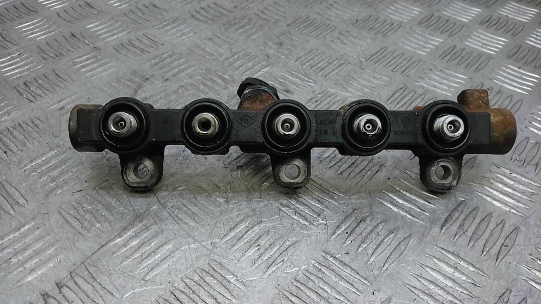 топливная рампа Opel Movano 2 поколение (B) 2013, 2.3 л., дизель, МКПП, микроавтобус, 0445214258 - фото №1