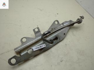 петля капота правая Volvo S80 1 поколение 2000, серый, седан