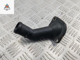 фланец (тройник) системы охлаждения Skoda Octavia mk1 (A4 1U) 2003, 2.0 л., бензин, МКПП, синий, хетчбэк 5 дв., 06A121121C