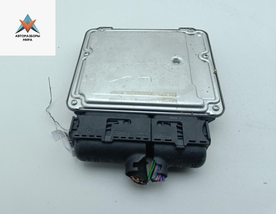 ЭБУ Volkswagen Touran 1 поколение 2004, 1.6 л., бензин, МКПП, чёрный, минивэн, 03C906056 - фото №1