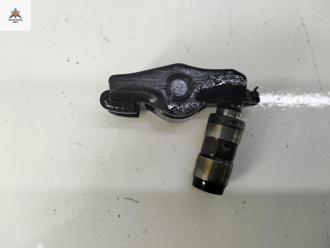 коромысло клапана (рокер) Volkswagen Touran 1 поколение 2004, 1.6 л., бензин, МКПП, серый, минивэн - фото №1