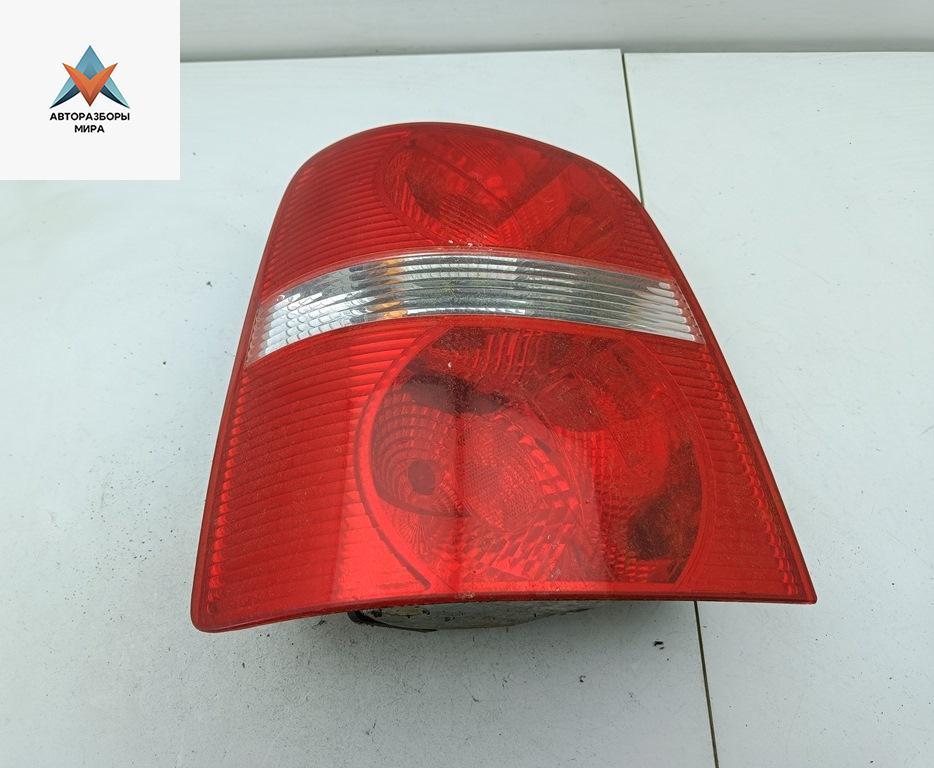 фонарь задний левый Volkswagen Touran 1 поколение 2004, 1.6 л., бензин, МКПП, чёрный, минивэн, 1T0945095C - фото №1