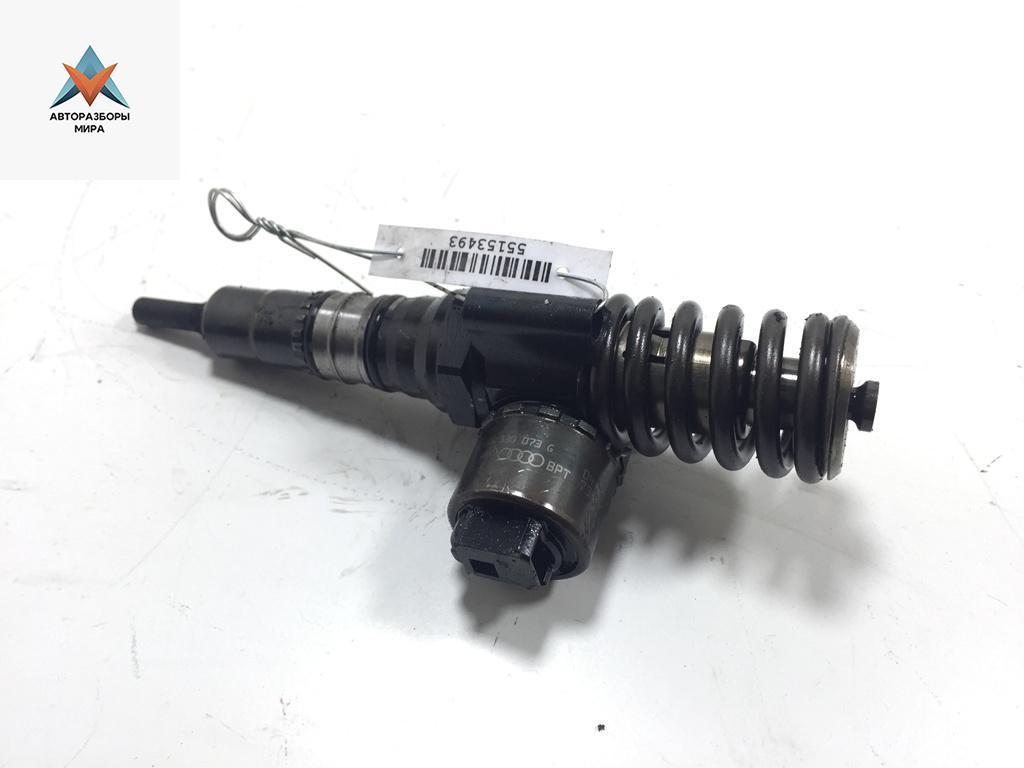 форсунка Skoda Octavia mk2 (A5 1Z) 2004, 2.0 л., дизель, МКПП, серый, хетчбэк 5 дв., 038130073G - фото №1