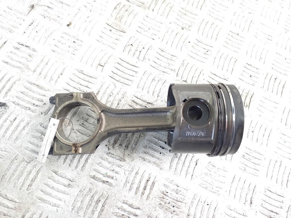 поршень BMW 5 E39 2000, 2.0 л., дизель, МКПП, серый, универсал, 83, 955