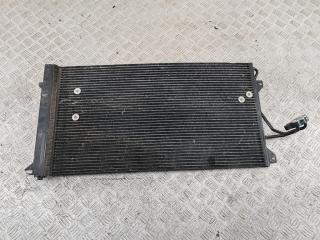 радиатор кондиционера Volkswagen Touareg 2004, 5.0 л., дизель, АКПП, чёрный, внедорожник 5 дв.