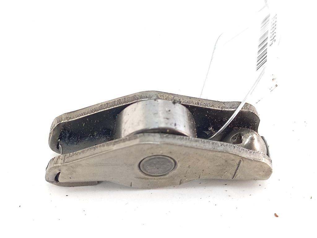 коромысло клапана (рокер) BMW 5 E39 2000, 2.0 л., дизель, МКПП, серый, универсал, 11322248878