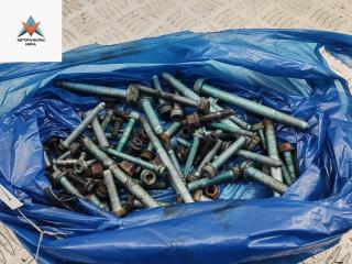 болт двигателя Skoda Octavia mk1 (A4 1U) 2003, 2.0 л., бензин, МКПП, синий, хетчбэк 5 дв.