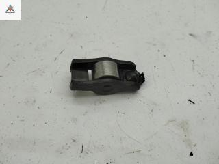 коромысло клапана (рокер) Volkswagen Golf 5 поколение 2005, 1.4 л., бензин, МКПП, чёрный, хетчбэк 5 дв., 036109411D
