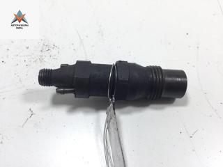 форсунка Volkswagen Transporter T4 1992, 2.4 л., дизель, МКПП, красный, микроавтобус, 068130202