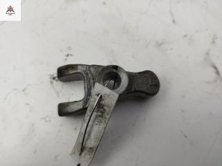 крепление форсунки Opel Astra H/Family [рестайлинг] 2008, 1.9 л., дизель, МКПП, чёрный, универсал, B148