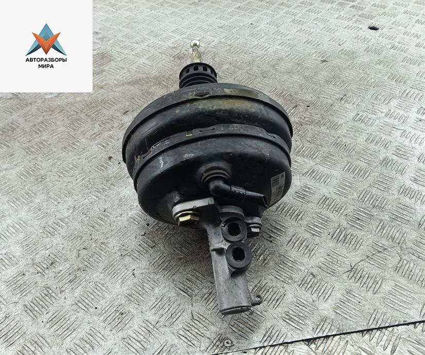 вакуумный усилитель тормозов Volkswagen Passat B5 1999, 1.9 л., дизель, МКПП, чёрный, универсал, 4B3612105 - фото №1