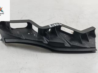 кронштейн переднего бампера Volkswagen Passat B6 2006, 2.0 л., дизель, МКПП, красный, универсал, 3C0807889