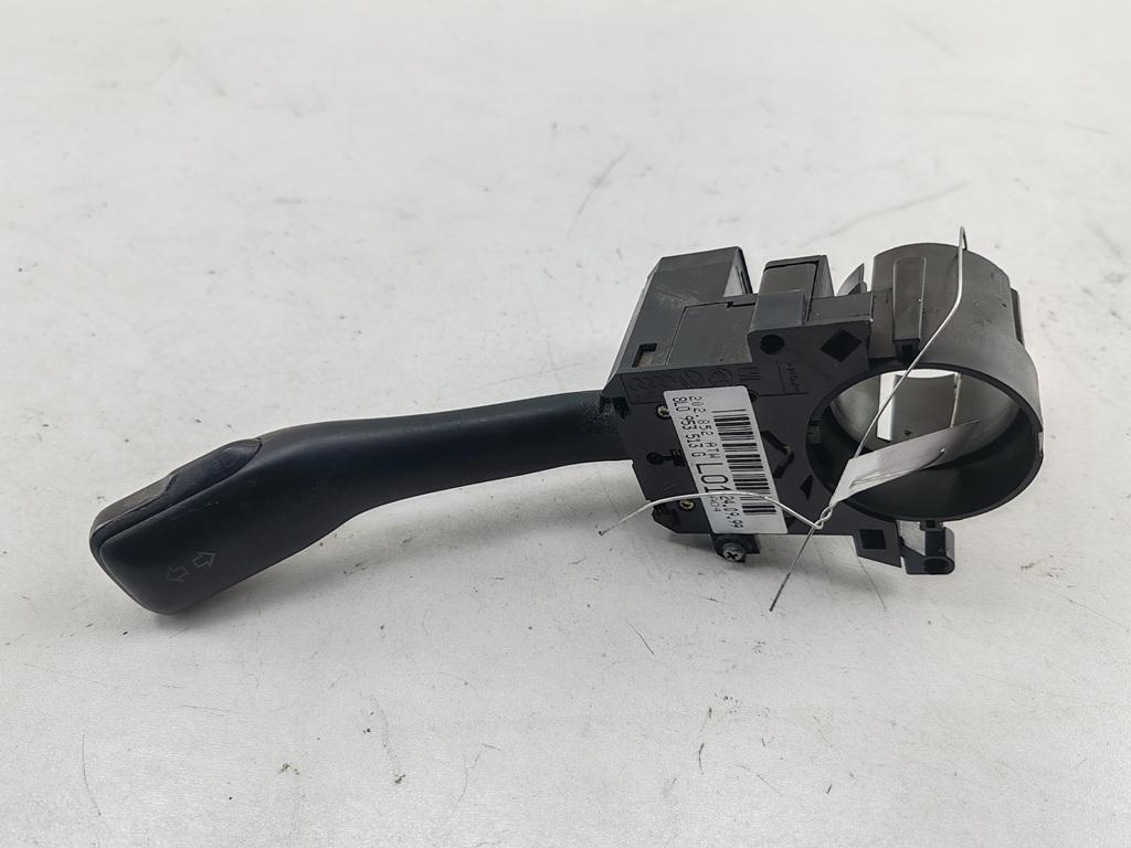 переключатель поворотов Volkswagen Passat B5 1999, 1.8 л., бензин, МКПП, зелёный, универсал, 8L0953513G