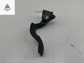 педаль Volkswagen Passat B5 [рестайлинг] 2002, 2.0 л., бензин, МКПП, серый, универсал, 8D1721523E