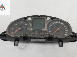 приборная панель Volkswagen Passat B6 2007, 2.0 л., дизель, МКПП, серый, универсал, 3C0920871E