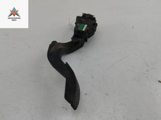 педаль Volkswagen Passat B5 1999, 1.8 л., бензин, МКПП, зелёный, универсал, 8D1721523A