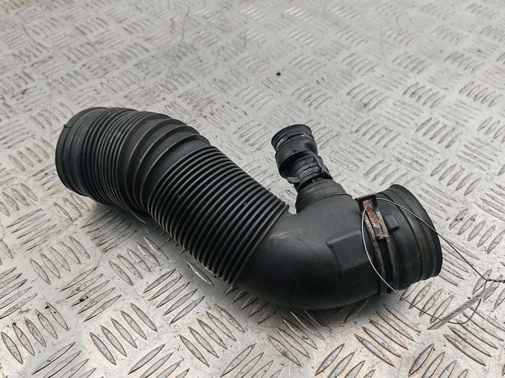 гофра инжектора Volkswagen Bora 1999, 1.6 л., бензин, МКПП, седан, 1J0129684C