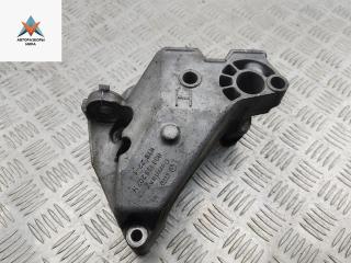 кронштейн двигателя Skoda Octavia mk1 (A4 1U) 2003, 2.0 л., бензин, МКПП, синий, хетчбэк 5 дв., 038199207H