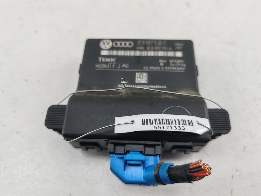 блок комфорта Volkswagen Passat B6 2006, 2.0 л., дизель, МКПП, красный, универсал, 3C0907530C