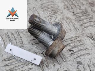 Болт крепления Volkswagen Touareg 1 поколение [рестайлинг] 2009, 3.0 л., дизель, АКПП, чёрный, внедорожник 5 дв.