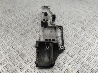 кронштейн генератора Volkswagen Bora 1999, 1.6 л., бензин, МКПП, серый, седан, 06A903149P