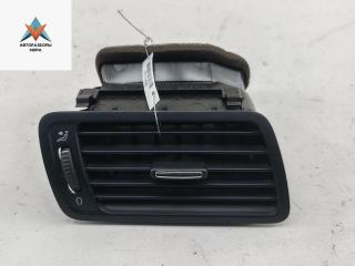 дефлектор обдува салона Volkswagen Passat B6 2006, 2.0 л., дизель, МКПП, красный, универсал, 3C1819702E