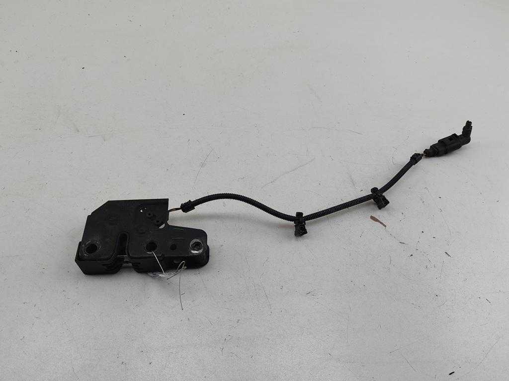 замок капота Volkswagen Touran 2004, 1.6 л., бензин, МКПП, чёрный, минивэн, 1T0823509B