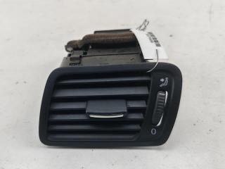 дефлектор обдува салона Volkswagen Passat B6 2006, 2.0 л., дизель, МКПП, красный, универсал, 3C1819701E