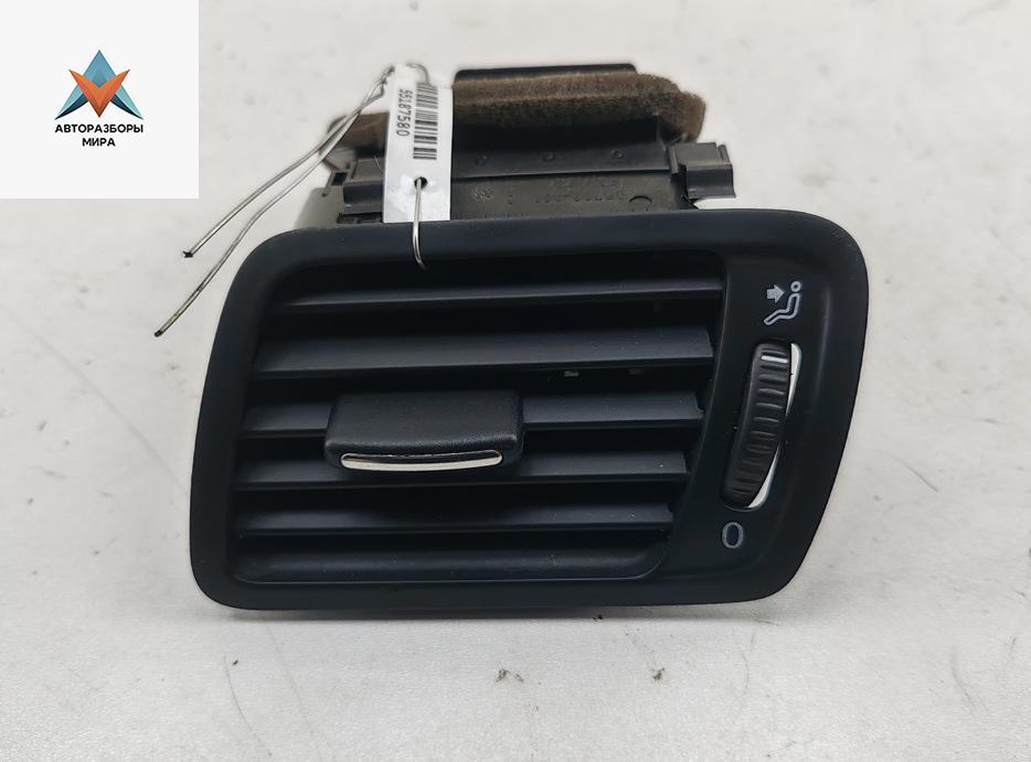 дефлектор обдува салона Volkswagen Passat B6 2006, 2.0 л., дизель, МКПП, чёрный, универсал, 3C1819701 - фото №1