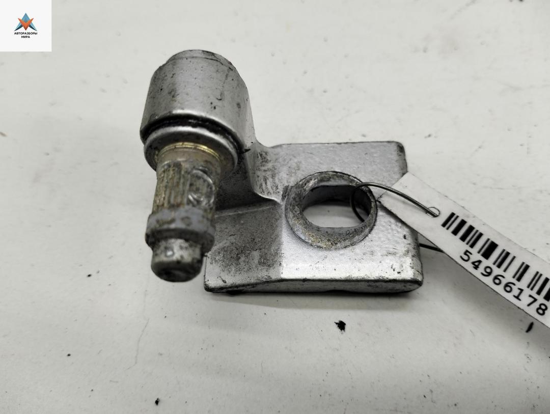 петля двери Audi A4 B5 1995, серый, седан - фото №1