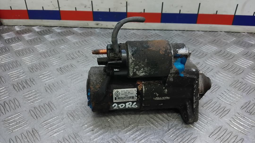 стартер Renault Duster 1 поколение 2013, 1.5 л., дизель, МКПП, внедорожник 5 дв. - фото №1