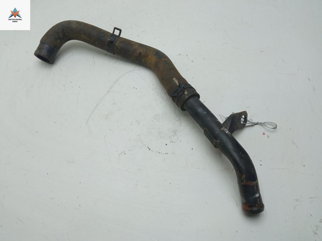 трубка охлаждающей жидкости Kia Carnival VQ 2007, 2.9 л., дизель, МКПП - фото №1