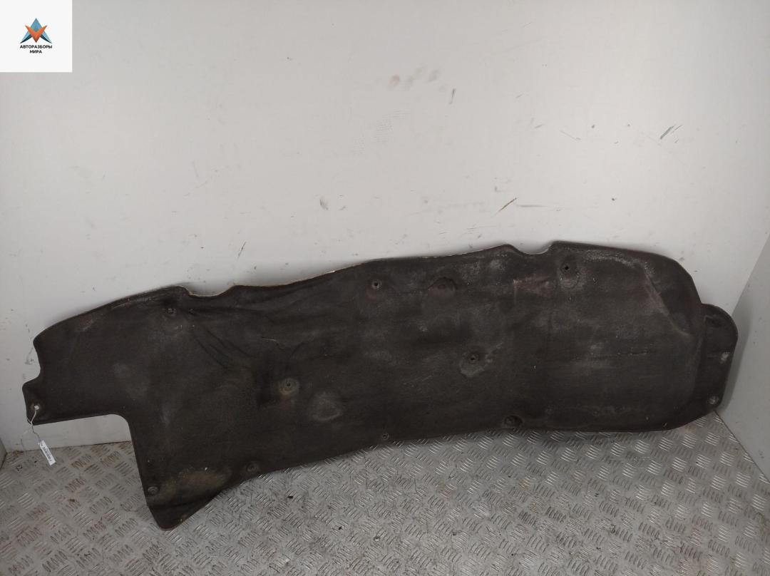 шумоизоляция капота Volkswagen Crafter 1 поколение 2007, 2.5 л., дизель, МКПП, белый, микроавтобус - фото №1