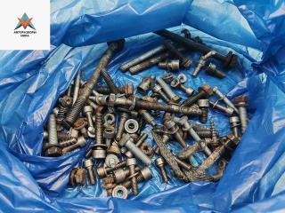 болт двигателя BMW 3 серия E46 [рестайлинг] 2001, 2.5 л., бензин, МКПП, серый, универсал