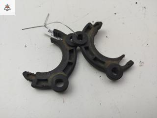 кронштейн (крепление) Opel Astra H 2004, 1.4 л., бензин, МКПП, серый, хетчбэк 5 дв.