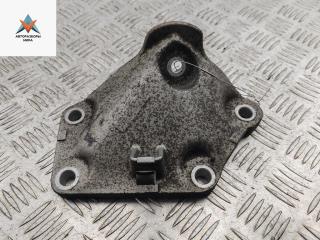 кронштейн двигателя BMW 5 серия E60/E61 2006, 2.5 л., бензин, МКПП, чёрный, седан, 6768521