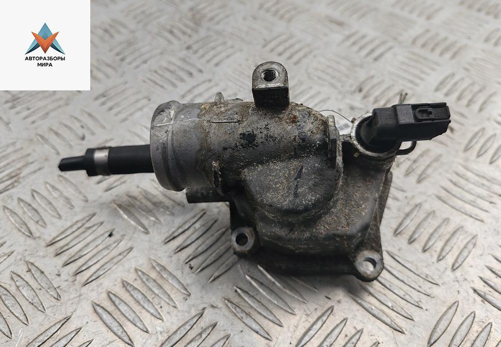 корпус термостата Mercedes-Benz E-Класс W211/S211 2004, 2.2 л., дизель, АКПП, серый, универсал, 6462000715 - фото №1