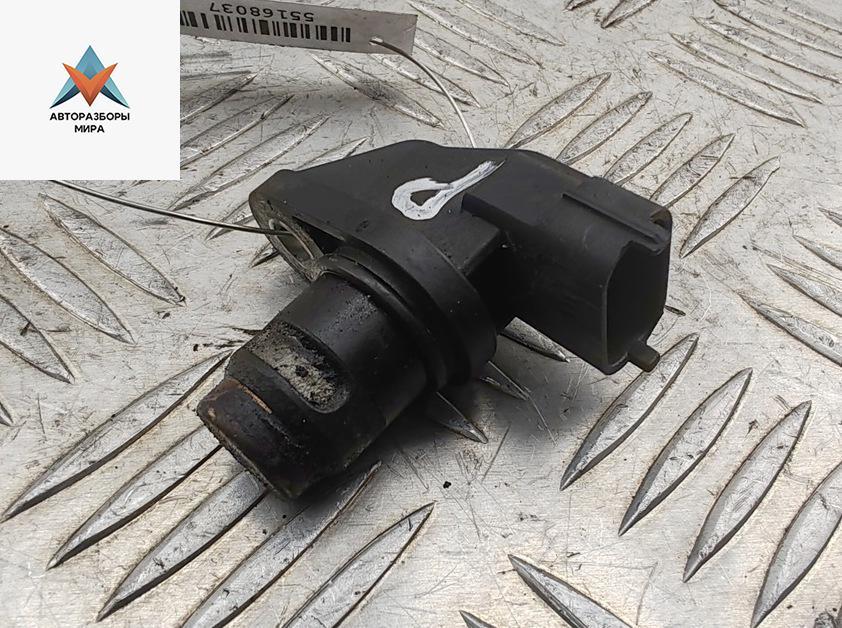 датчик распредвала Mercedes-Benz C-Класс W203/S203/CL203 2002, 2.6 л., бензин, МКПП, синий, универсал, 0041536928, 0232103037 - фото №1