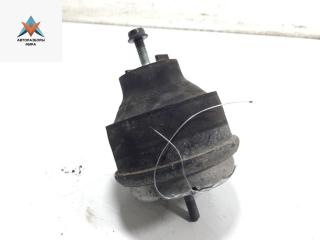 подушка крепления двигателя Volkswagen Passat B5 1999, 1.8 л., бензин, МКПП, синий, универсал, 8D0199379