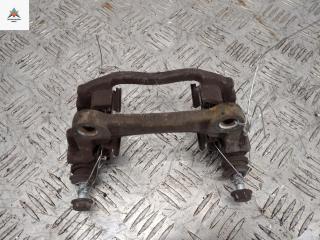 скоба суппорта Mercedes-Benz Vito-2 / Viano W639 2006, 2.2 л., дизель, МКПП, белый, микроавтобус