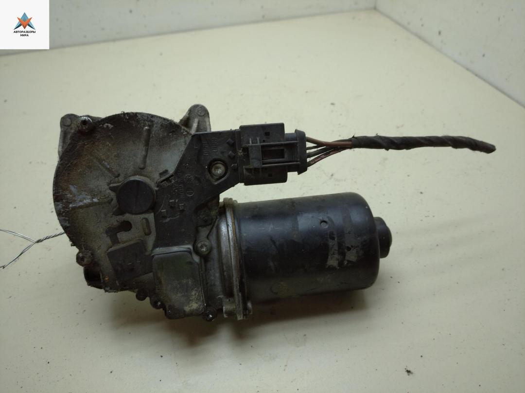 моторчик передних стеклоочистителей (дворников) Mercedes-Benz Vito-2 / Viano W639 2006, 2.2 л., дизель, МКПП, белый, микроавтобус, A6398200040 - фото №1