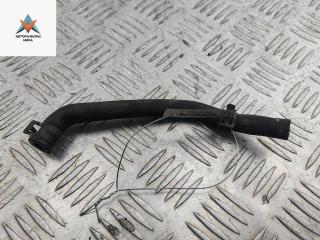 патрубок (трубопровод, шланг) Volkswagen Passat B5 1997, 1.6 л., бензин, МКПП, зелёный, седан, 050121108B