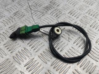 датчик детонации Volkswagen Passat B5 1997, 1.6 л., бензин, МКПП, зелёный, седан, 054905377H
