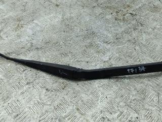 Щеткодержатель (поводок стеклоочистителя) передний Mitsubishi Outlander 1 поколение 2006, 2.0 л., бензин, МКПП, чёрный, внедорожник 5 дв.